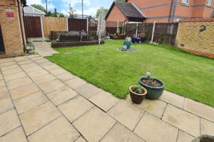 Barrell Close Frating - click for photo gallery